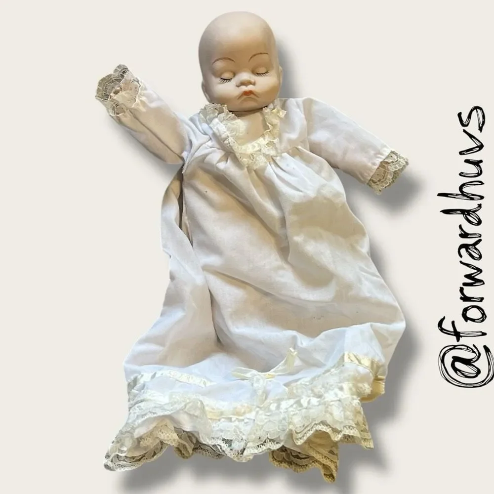 Wind-Up Musical Porcelain Doll – Moving Head & Arms - UNKNOWN AGE
